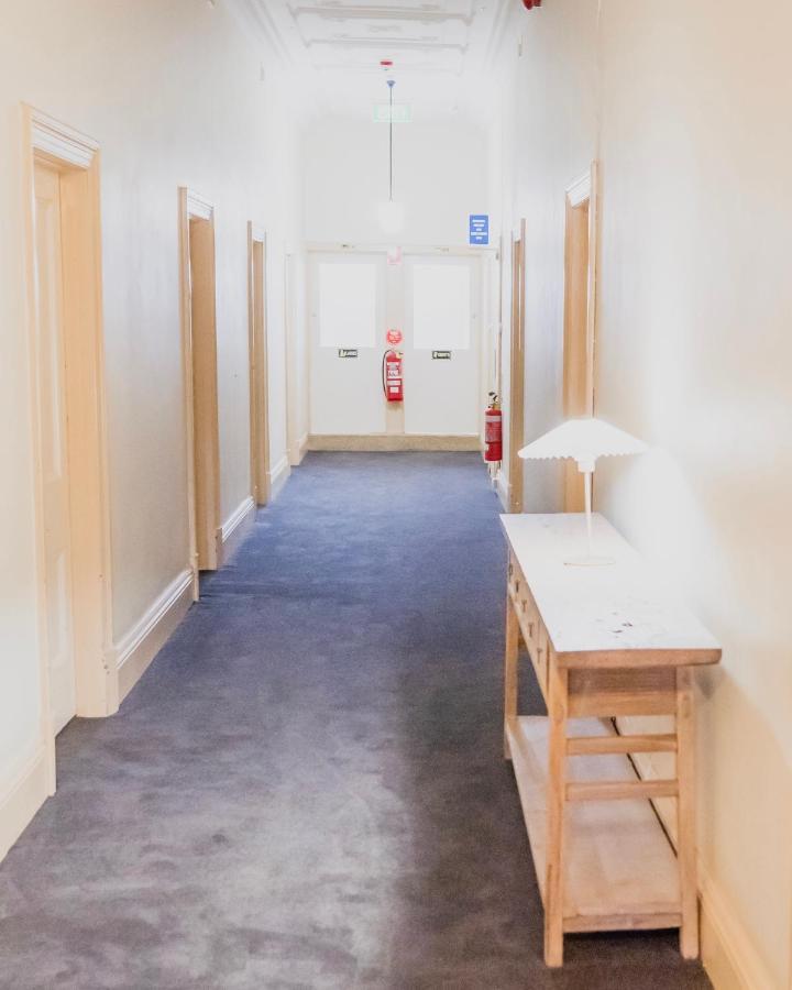 Port Broughton Hotel Экстерьер фото